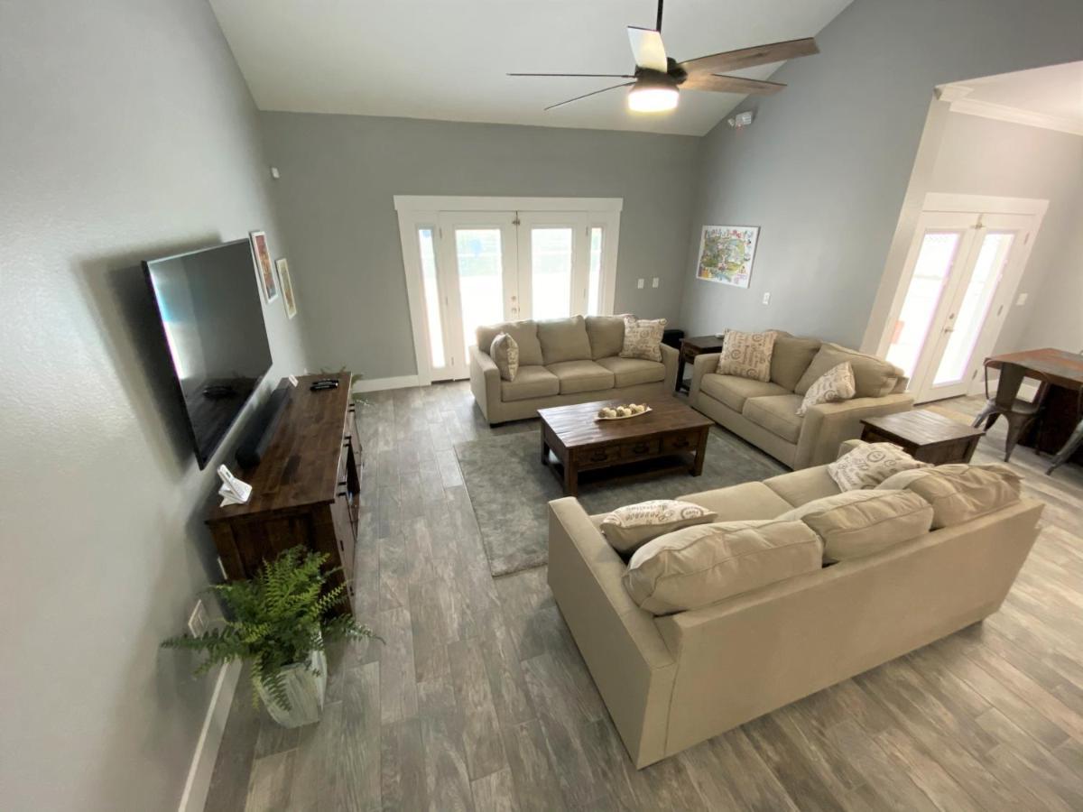Mickeys Pearl - Phenomenal 7Br With 4 Master Suites Privacy Pool & Hot Tub Gas Bbq - 2 Miles To Disney أورلاندو المظهر الخارجي الصورة