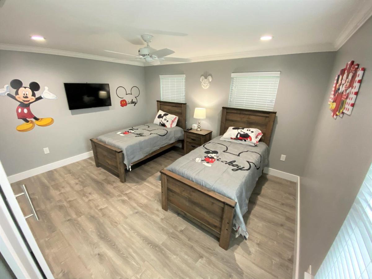 Mickeys Pearl - Phenomenal 7Br With 4 Master Suites Privacy Pool & Hot Tub Gas Bbq - 2 Miles To Disney أورلاندو المظهر الخارجي الصورة